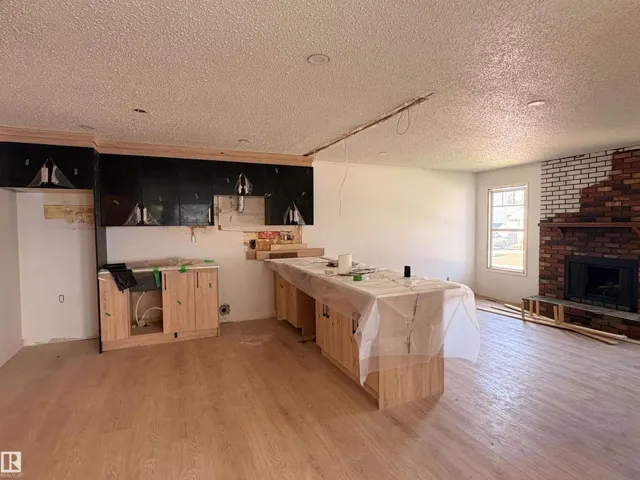 18007 73 AV NW, Edmonton, Alberta T5T3K2