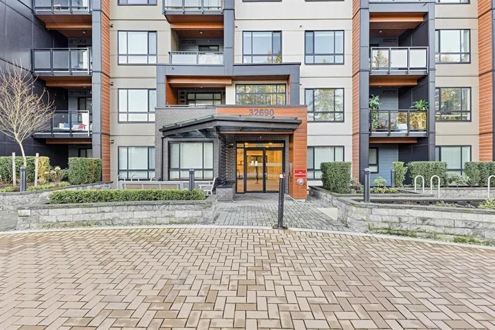 107 32690 14 AVENUE, Mission, British Columbia V2V0K5