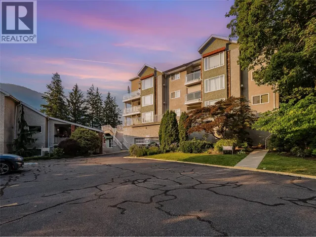 38 High Street Unit# 307, Nelson, British Columbia V1L6E7