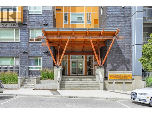 722 Valley Road Unit# 200, Kelowna, British Columbia V1V2E6