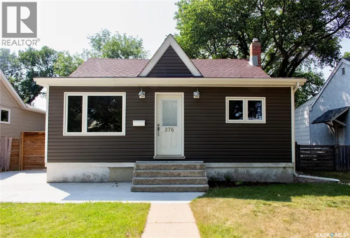 376 6th AVENUE NW, Swift Current, Saskatchewan S9H0Y1