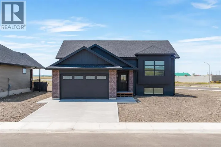 902 Willow Lane, Fort Macleod, Alberta T0L0Z0