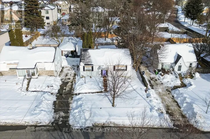 79 BROOKLAWN AVENUE, Toronto (Cliffcrest), Ontario M1M2P7