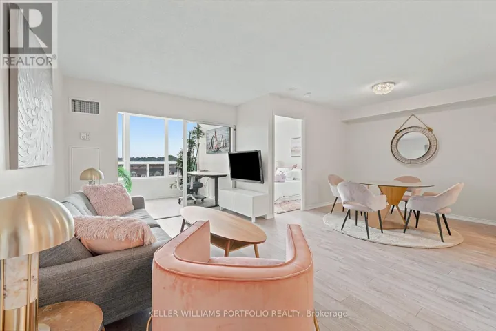 605 - 135 HILLCREST AVENUE, Mississauga (Cooksville), Ontario L5B4B1