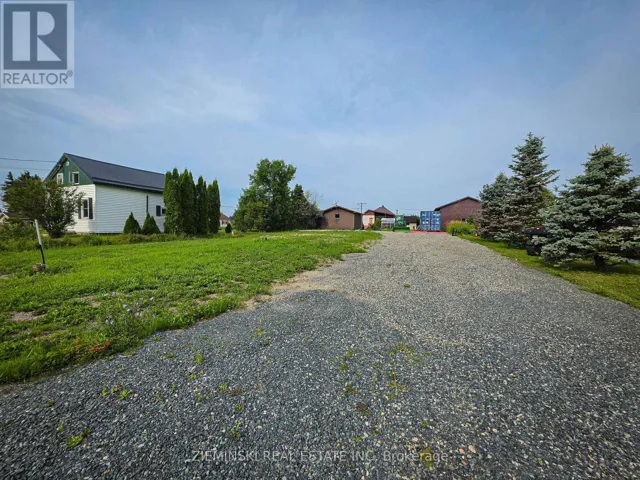 62 EDWARD STREET, Iroquois Falls (Porquis Junction), Ontario P0K1E0