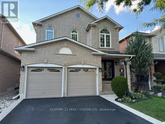 5 HILLPATH CRESCENT, Brampton (Snelgrove), Ontario L6Z4V1