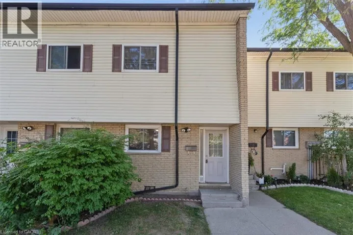 211 VERONICA Drive Unit# 8, Kitchener, Ontario N2A2R8