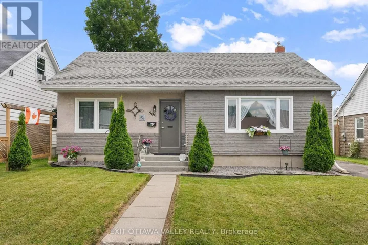 500 DOMINION STREET, Renfrew, Ontario K7V1H6