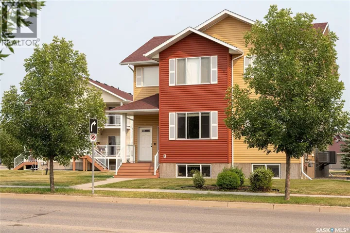 8 5004 JAMES HILL ROAD, Regina, Saskatchewan S4W0B8