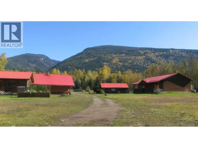 5177 CLEARWATER VALLEY Road, Clearwater, British Columbia V0E1N1