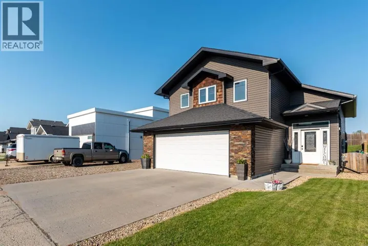 3802 74 Avenue, Lloydminster, Alberta T9V3M2
