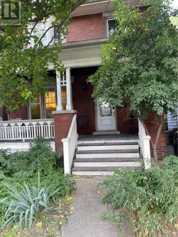 1 - 109 CARRICK AVENUE, Hamilton (Stipley), Ontario L8M2W5