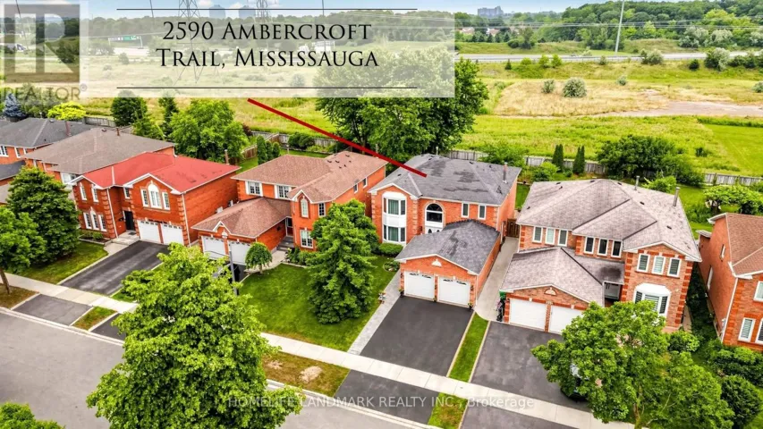 2590 AMBERCROFT TRAIL, Mississauga (Central Erin Mills), Ontario L5M4K3