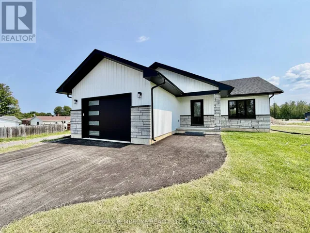 62 EDDY CRESCENT, Pembroke, Ontario K8A0M1