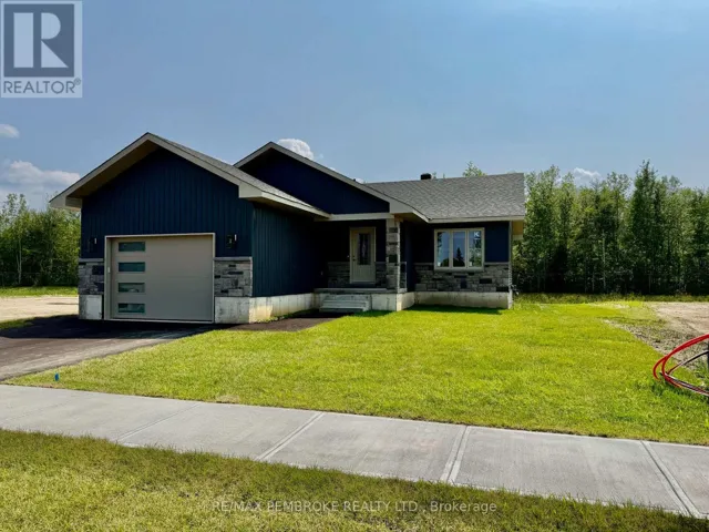13 EDDY CRESCENT, Pembroke, Ontario K8A0M1