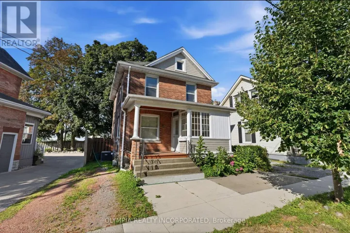 14 BOND STREET, St. Catharines (Downtown), Ontario L2R4Z2