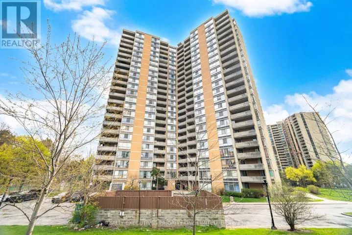 1013 - 10 MARTHA EATON WAY, Toronto (Brookhaven-Amesbury), Ontario M6M5B3