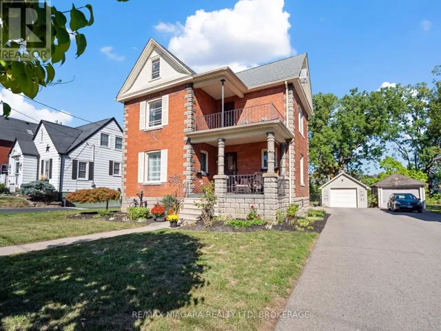 18 EMERICK AVENUE, Fort Erie (Central), Ontario L2A2W3
