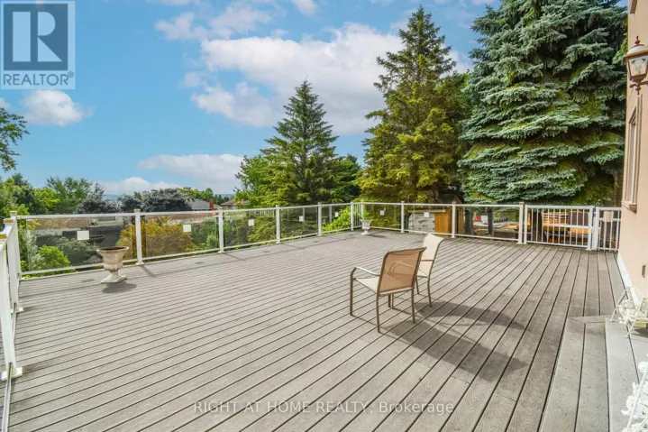11 THACKERAY CRESCENT, Barrie (Letitia Heights), Ontario L4N6J6