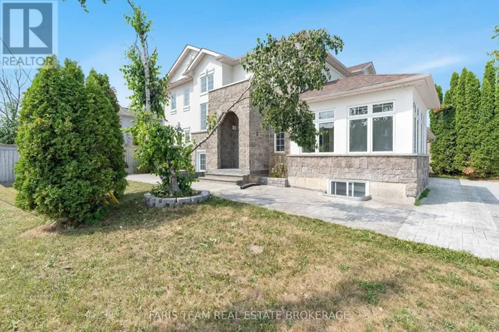 2 VANESSA DRIVE, Orillia, Ontario L3V7Y8