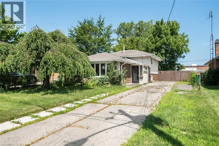 100 MOUNTAIN Avenue N, Hamilton, Ontario L8G3P7