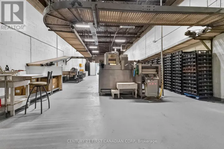95 BESSEMER ROAD, London South (South Z), Ontario N6E1P9