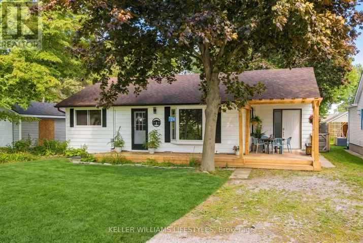 71214 KAREN DRIVE, Bluewater (Hay), Ontario N0M1N0