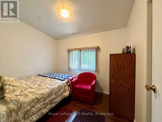 780