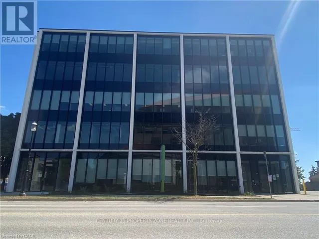 400 - 151-153 FREDERICK ST STREET, Kitchener, Ontario N2H2M2
