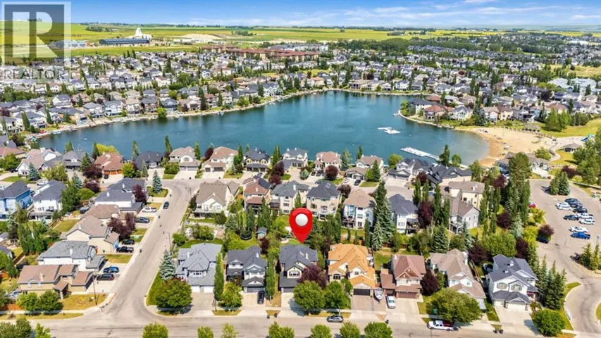 391 Banister Drive, Okotoks, Alberta T1S1W2
