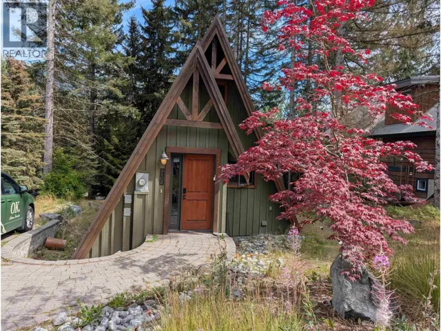 7102 NESTERS ROAD, Whistler, British Columbia V8E0E2