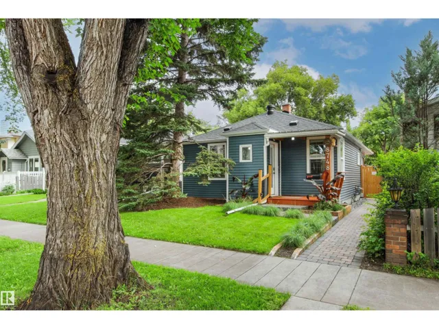8748 80 AV NW, Edmonton, Alberta T6C0T5