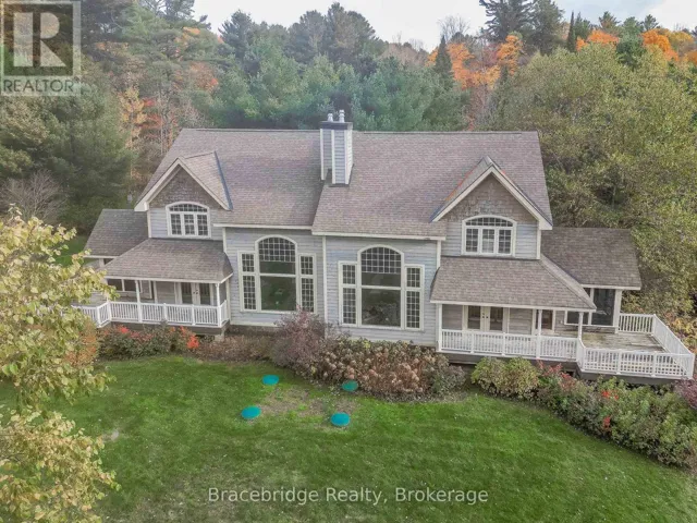 CARLING 6 W2 – 3876 MUSKOKA RD 118 HIGHWAY W, Muskoka Lakes (Medora), Ontario P0B1J0