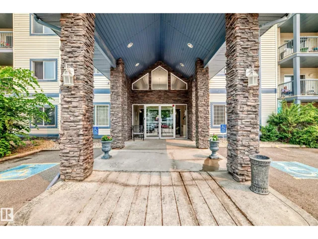 16311 95 ST NW, Edmonton, Alberta T5Z3Y5