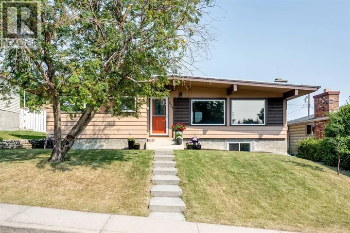 624 Sherman Avenue SW, Calgary, Alberta T2W0N2