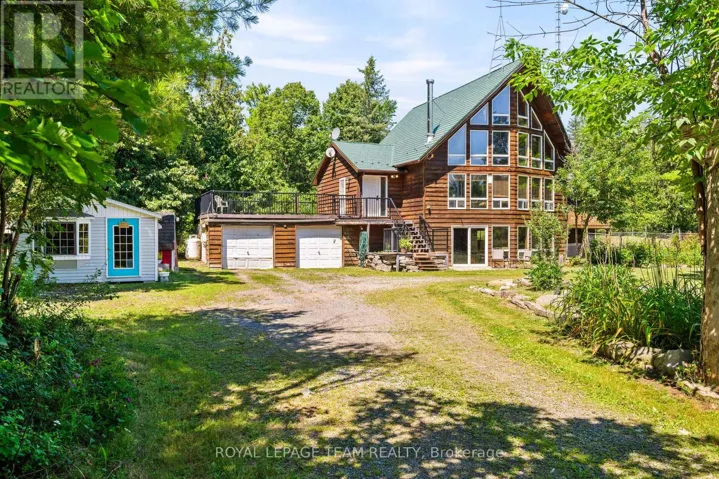 4984 DUNROBIN ROAD, Ottawa, Ontario K0A3M0