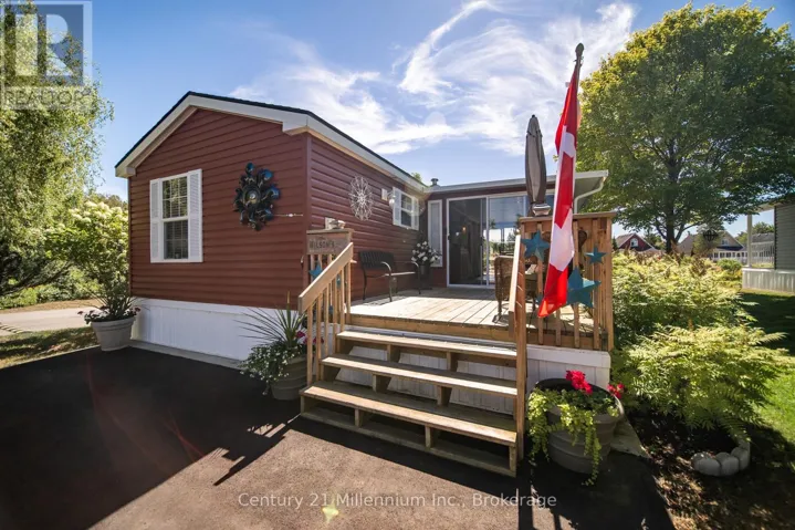 19 WHITE PINES TRAIL, Wasaga Beach, Ontario L9Z1X7