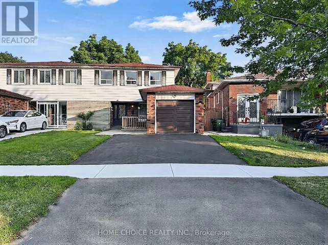 38 ROBBINSTONE DRIVE, Toronto (Malvern), Ontario M1B2E6