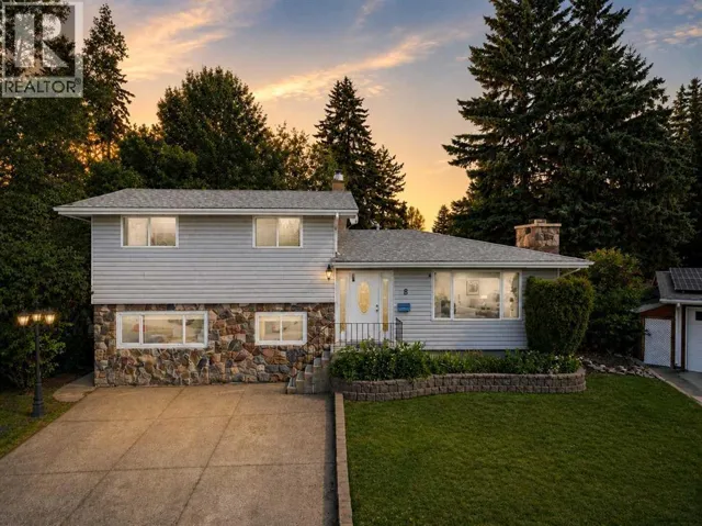 8 Sydney Close, Red Deer, Alberta T4N0E1