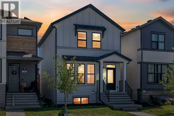 211 Silverton Glen Crescent SW, Calgary, Alberta T2X5C1