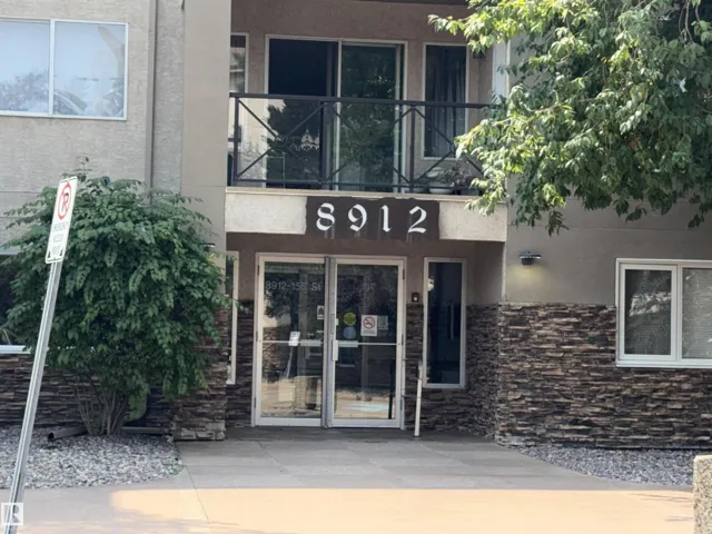 #209 8912 156 ST NW, Edmonton, Alberta T5R5Z2
