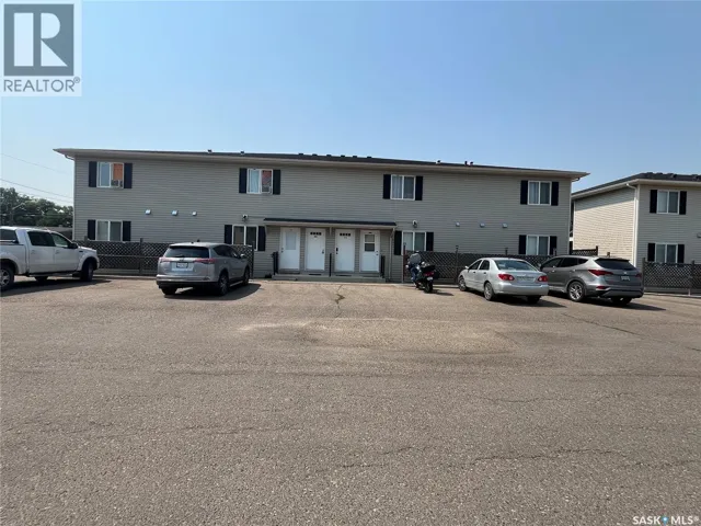 102 825 Gladstone STREET E, Swift Current, Saskatchewan S9H5P1