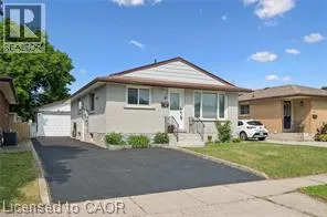 30 KIMBERLY Road Unit# UPPER UNIT, Cambridge, Ontario N1R5E9