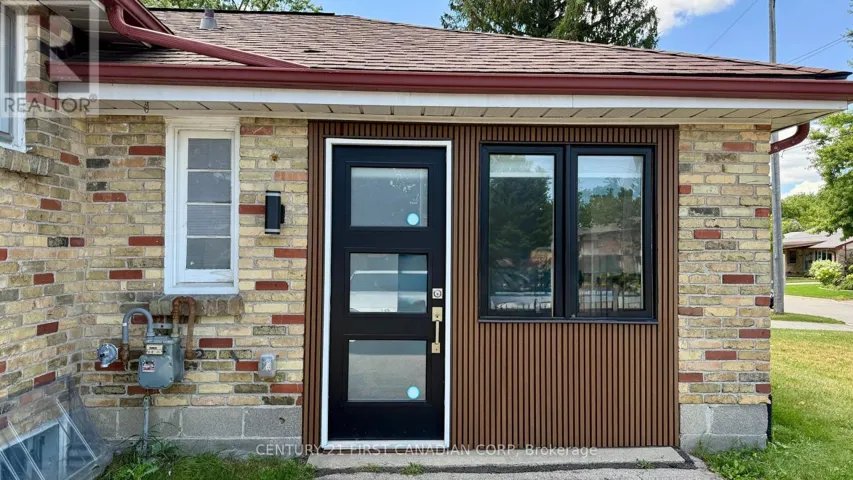 UNIT 2 - 1473 ADELAIDE STREET N, London North (North G), Ontario N5X1K3