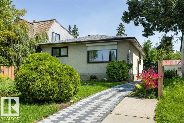 9823 151 ST NW, Edmonton, Alberta T5P1S9