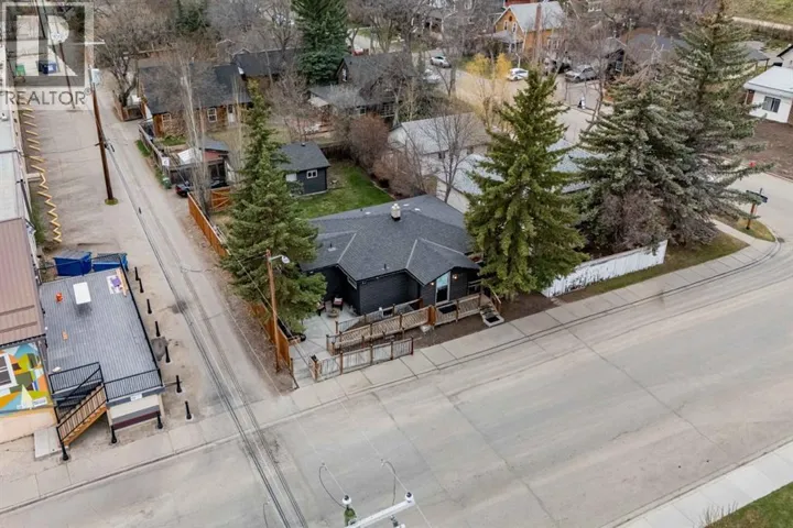 2 Elk Avenue, Okotoks, Alberta T1S1J8