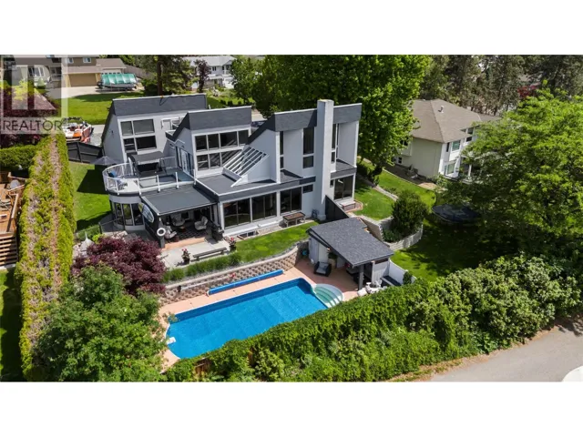 2060 Bennett Road, Kelowna, British Columbia V1V2C1