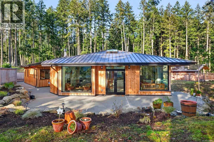 177 Maracaibo Lane, Salt Spring, British Columbia V8K1S6