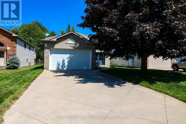 63 GLEN ETON ROAD, Wasaga Beach, Ontario L9Z1E7