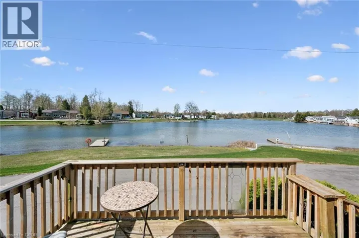 27 TRILLIUM BEACH Drive, Puslinch, Ontario N0B2J0